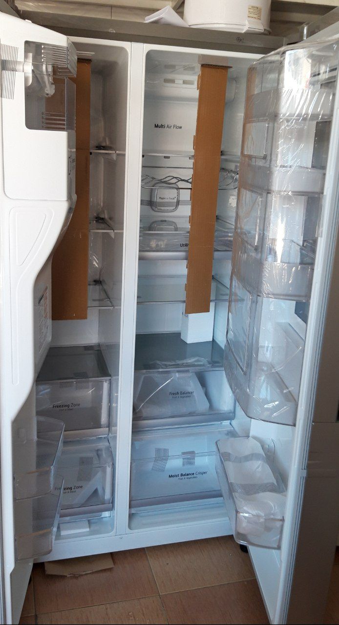 یخچال ساید ال جی اینستاویو 30 فوت مدل X259 2 یخچال ساید ال جی اینستاویو 30 فوت مدل X259 در بانه