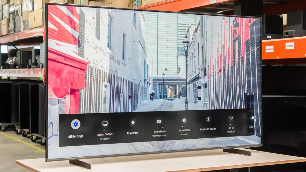تلویزیون سامسونگ مدل 65Q60D تولید 2024